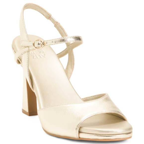 NATURALIZER PREMIUM Champagne Wide Leather Lala Sandals - Picture 4 of 4